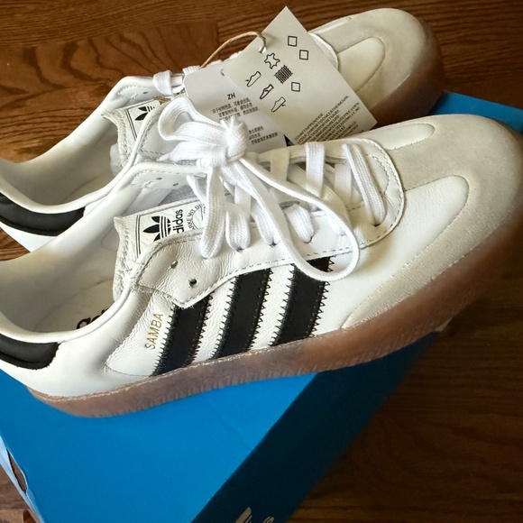 Adidas Samba Platform - Picture 3 of 4